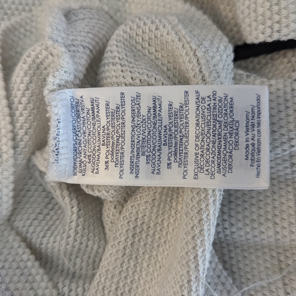 Chaps sweater Small